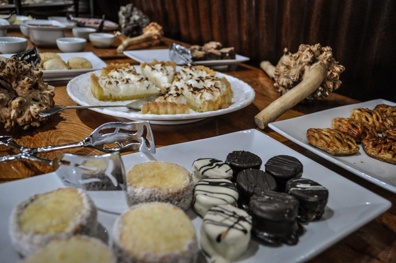 Hotel Vendaval Puerto Natales Kültér fotó